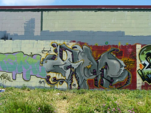 alt