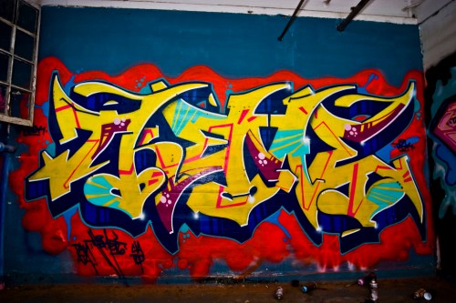 alt