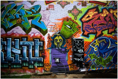 alt