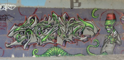 alt