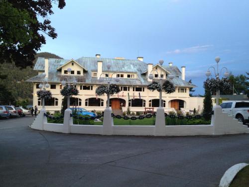 alt