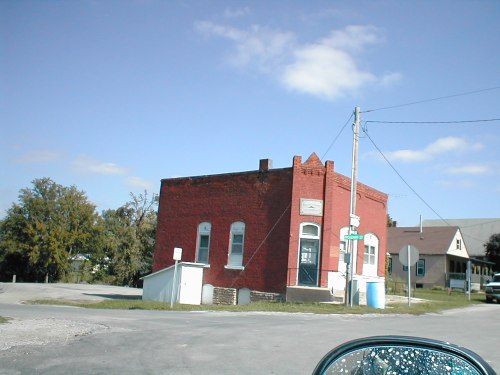 alt
