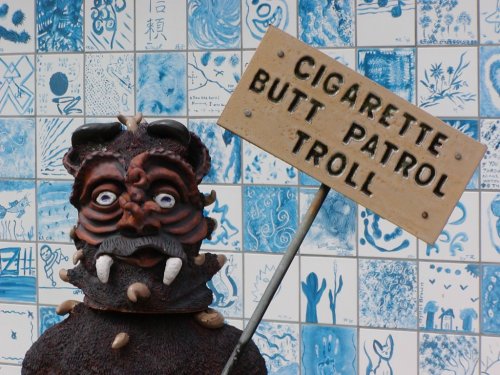 alt