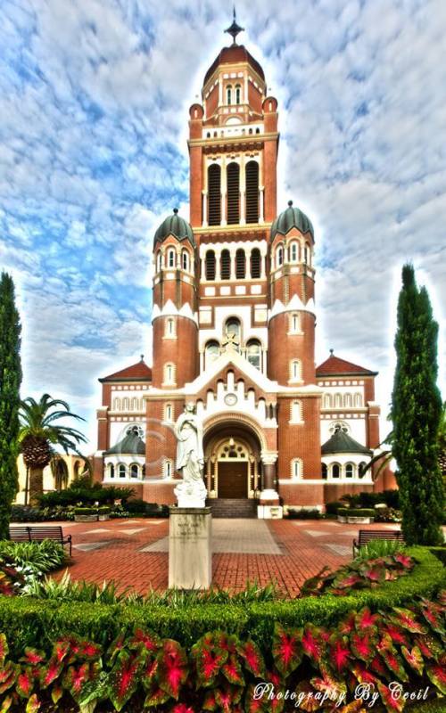 alt