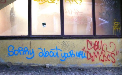alt
