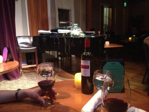 alt