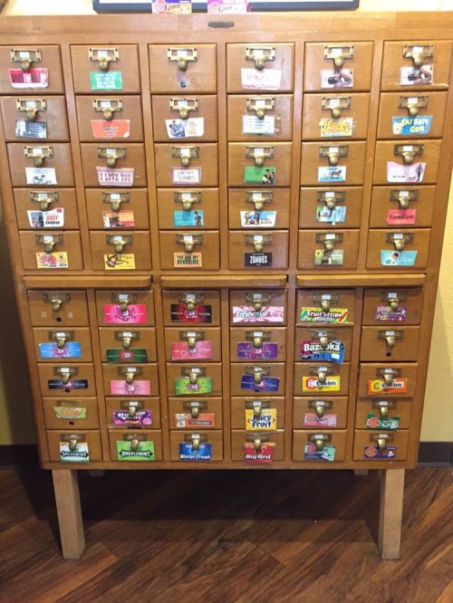 alt