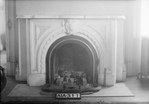 alt