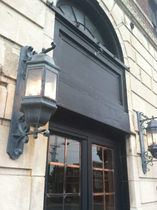 alt