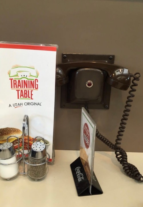 alt
