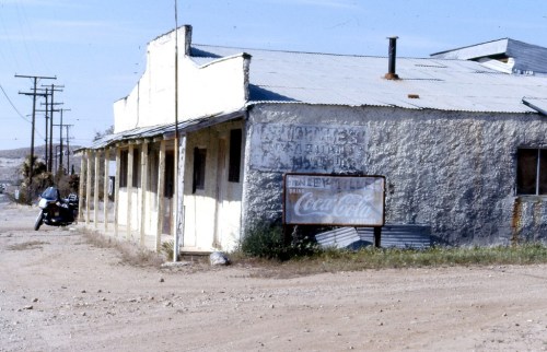 alt