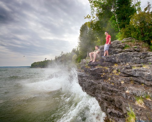 alt
