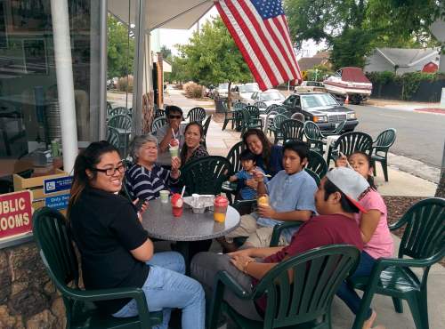 alt