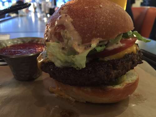 alt