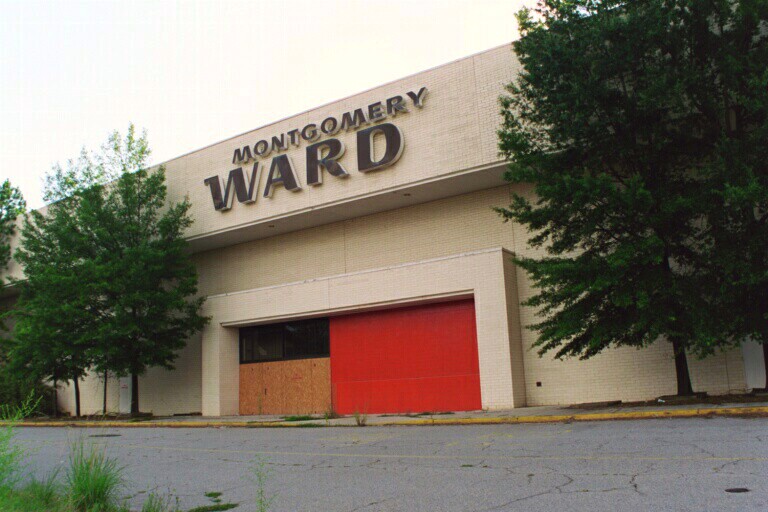 Popular Stores In The 1980s That No Longer Exist