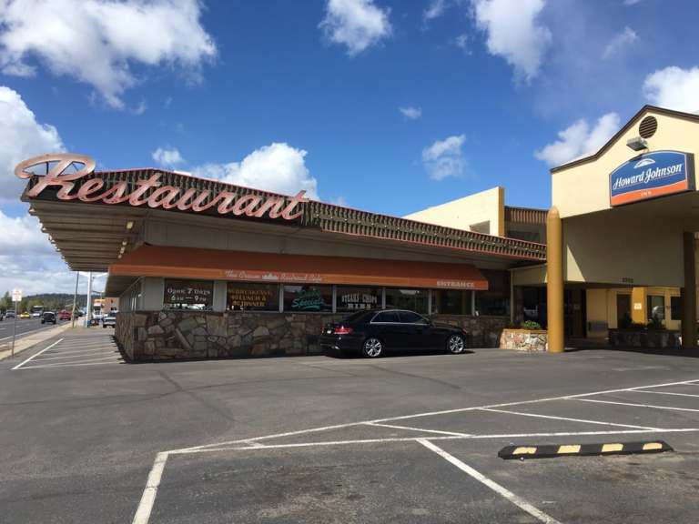 Dine with Delight at The Crown Railroad Cafe