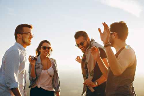 alt