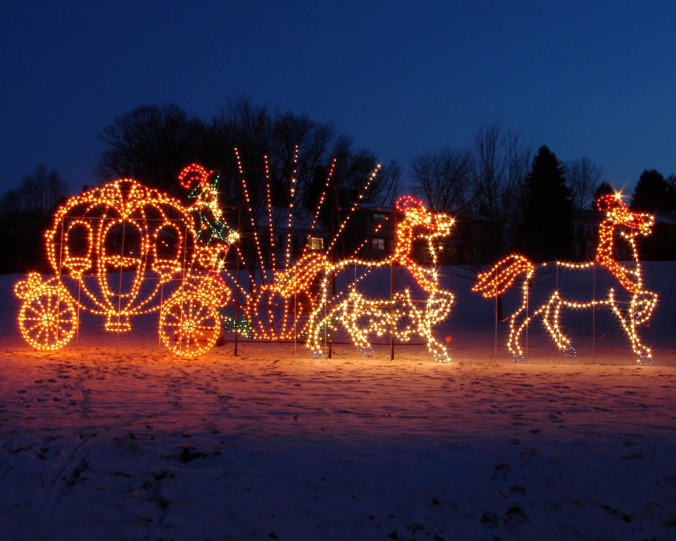 You’ll Love The Dreamy Ride Through One Of The Largest DriveThru Light