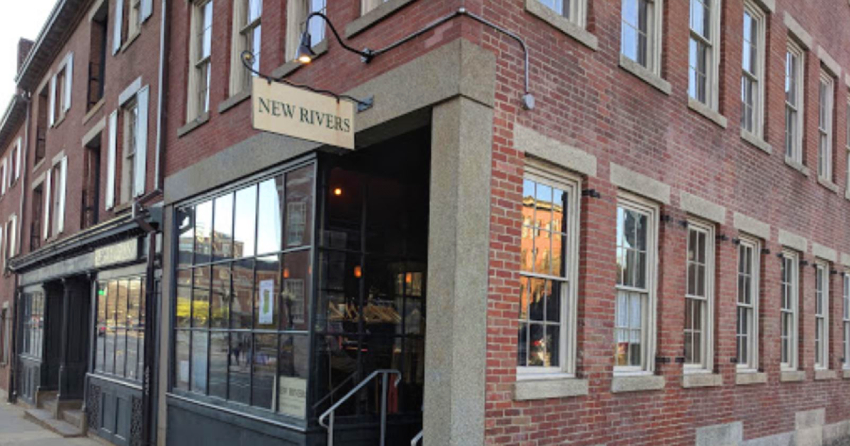 These 11 Hidden Gems In Rhode Island Belong On Your Dining Bucket List