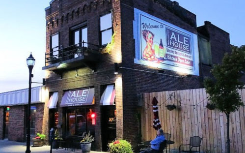 alt