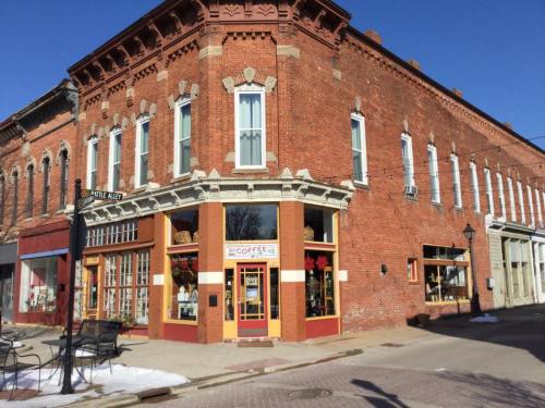alt