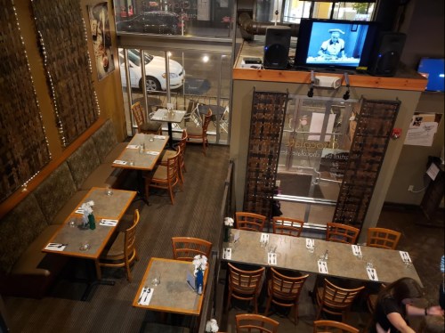 alt