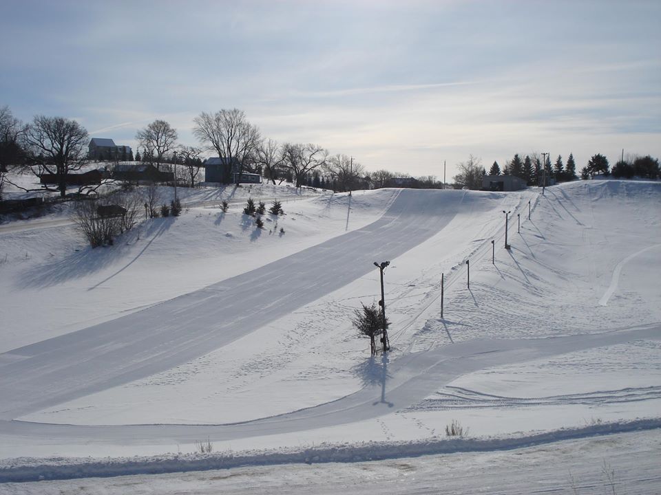 For A Winter Thrill, Try Turbo-Tubing At Badlands Sno-Tubing Park In ...