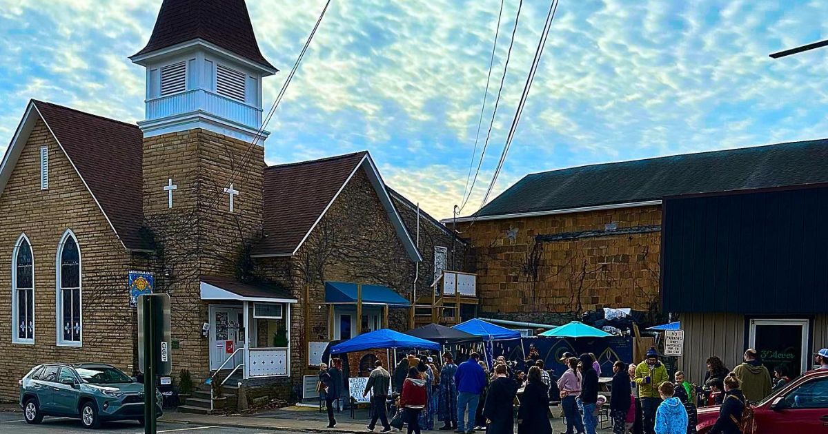 Best Festivals In West Virginia: Wizard Weekend In Fayetteville