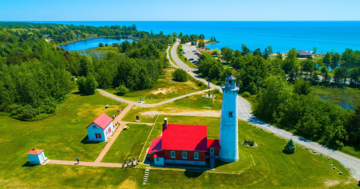10 Amazing Places to Visit on One Tank of Gas in Michigan