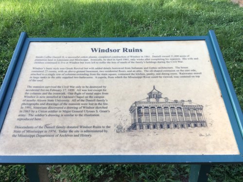 Sign about Windsor Ruins, detailing its history, destruction during the Civil War, and preservation efforts.
