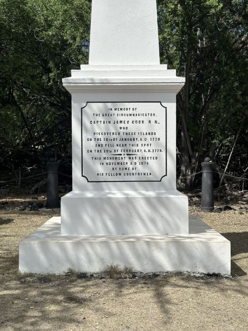 Monument dedicated to Captain James Cook, commemorating his discovery of islands on January 1, 1778, and February 4, 1779.
