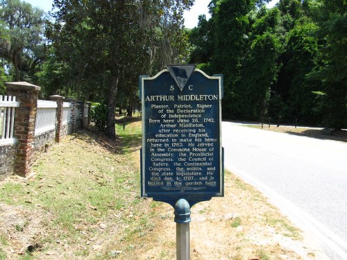 Historical marker for Arthur Middleton, signer of the Declaration of Independence, located in South Carolina.