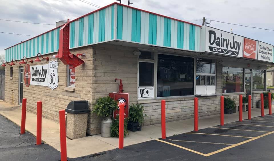Locals Love The Ice Cream From Dairy Joy DriveIn In Small Town Illinois