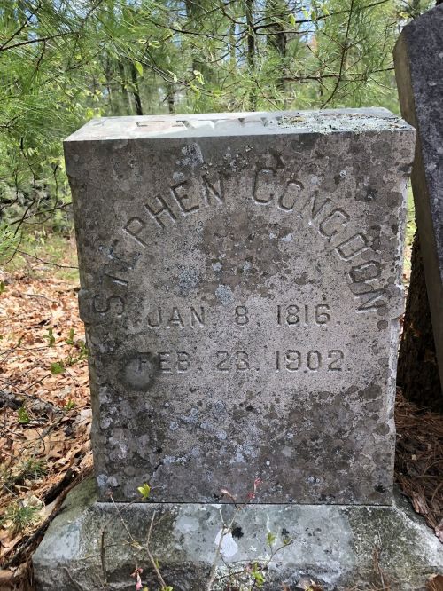 Gravestone of Stephen Congdon, inscribed with birth date January 8, 1816, and death date February 28, 1902.