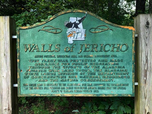 Sign at Walls of Jericho, detailing its protection for public recreation by the Alabama State Lands Division.