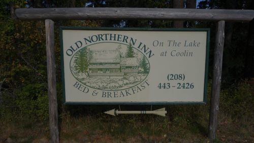 Sign for Old Northern Inn Bed & Breakfast, featuring a lake view, with contact number (208) 443-2426.
