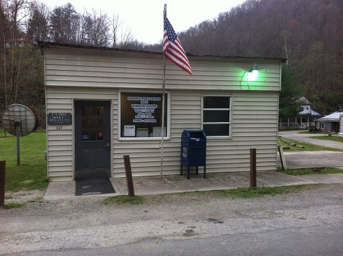 The Dingess Tunnel In West Virginia Has A Creepy Past