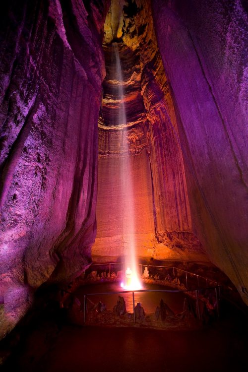 Ruby Falls, Tennessee: The Tallest Underground Waterfall In America