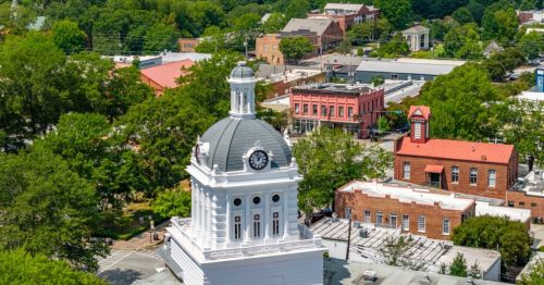 aerial photo of downtown Madison, Georgia