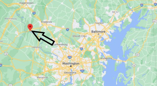 Map showing the area around Washington, D.C., highlighting Martinsburg, West Virginia, with an arrow.