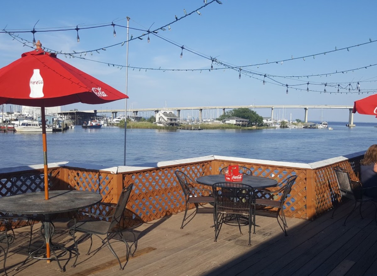 The Mariner Restaurant In Alabama Delicious Seafood And An Incredible View The Mariner Restaurant In Alabama Delicious Seafood And An Incredible View