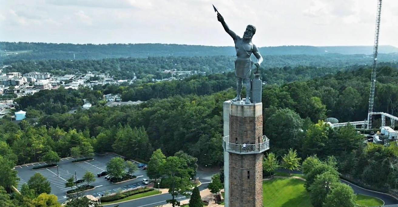 The World’s Largest CastIron Statue Is Right Here In Alabama And You