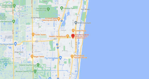 Map showing locations in a coastal area, including restaurants and shops near the beach.