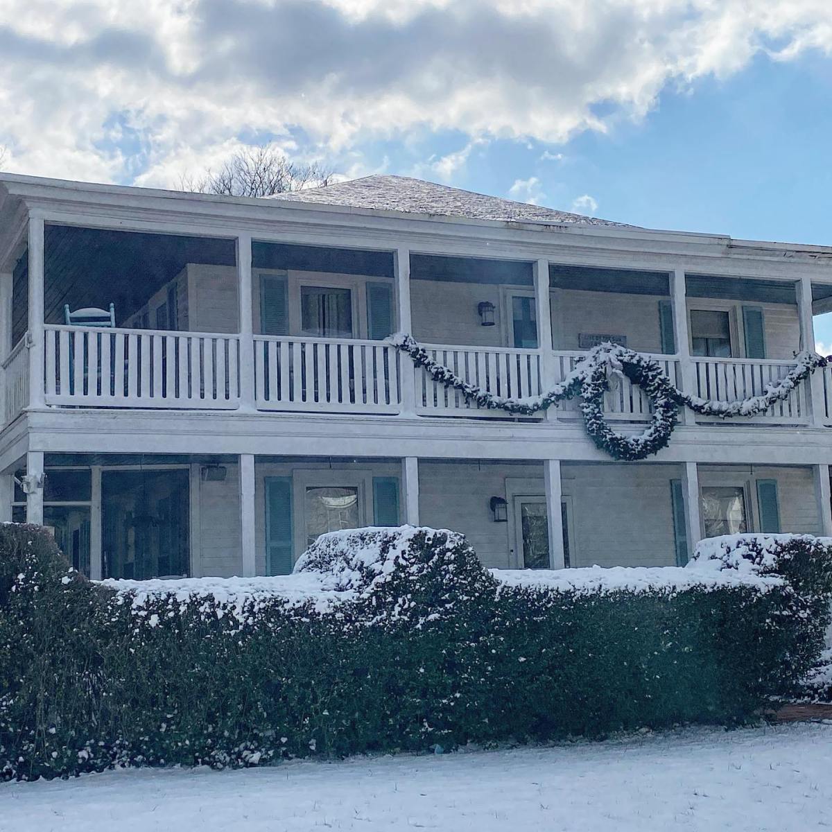 Stay In Historic Beachside Bed And Breakfast In Virginia