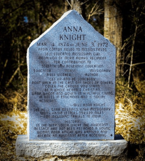 A gravestone for Anna Knight, detailing her contributions as an educator, missionary, and author from Mississippi.