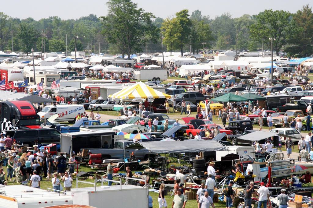 midland-antique-festival-is-80-acre-flea-market-in-michigan