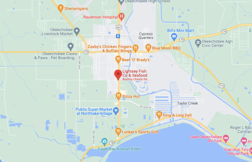 Map showing the location of Lightsey Fish Co & Seafood in Okeechobee, Florida, near various restaurants and landmarks.