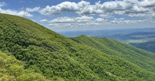 View of mountains from Blue Ridge Parkway in North Carolina