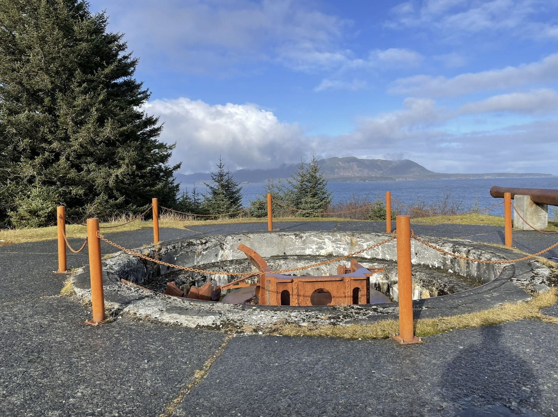 A Woodland Trail In Alaska Will Take You To The Fort Abercrombie Ruins, image size:1832x1368