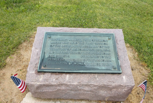 Plaque marking the site of the first session of Wisconsin's Legislative Assembly, held in 1848.